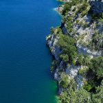 plage secrete du lac d'Esparron